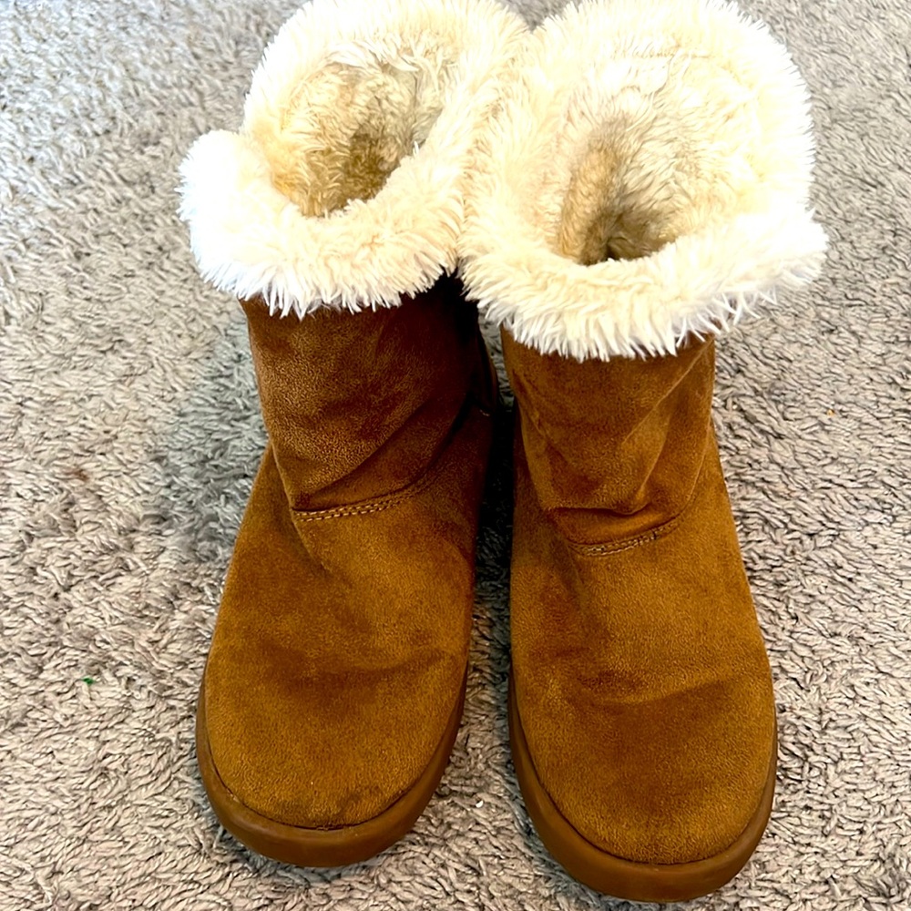 Roebuck & Co boots size 6